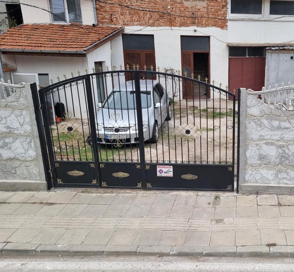 Vila Къща За Гости -Old Style Vratsa Exteriér fotografie