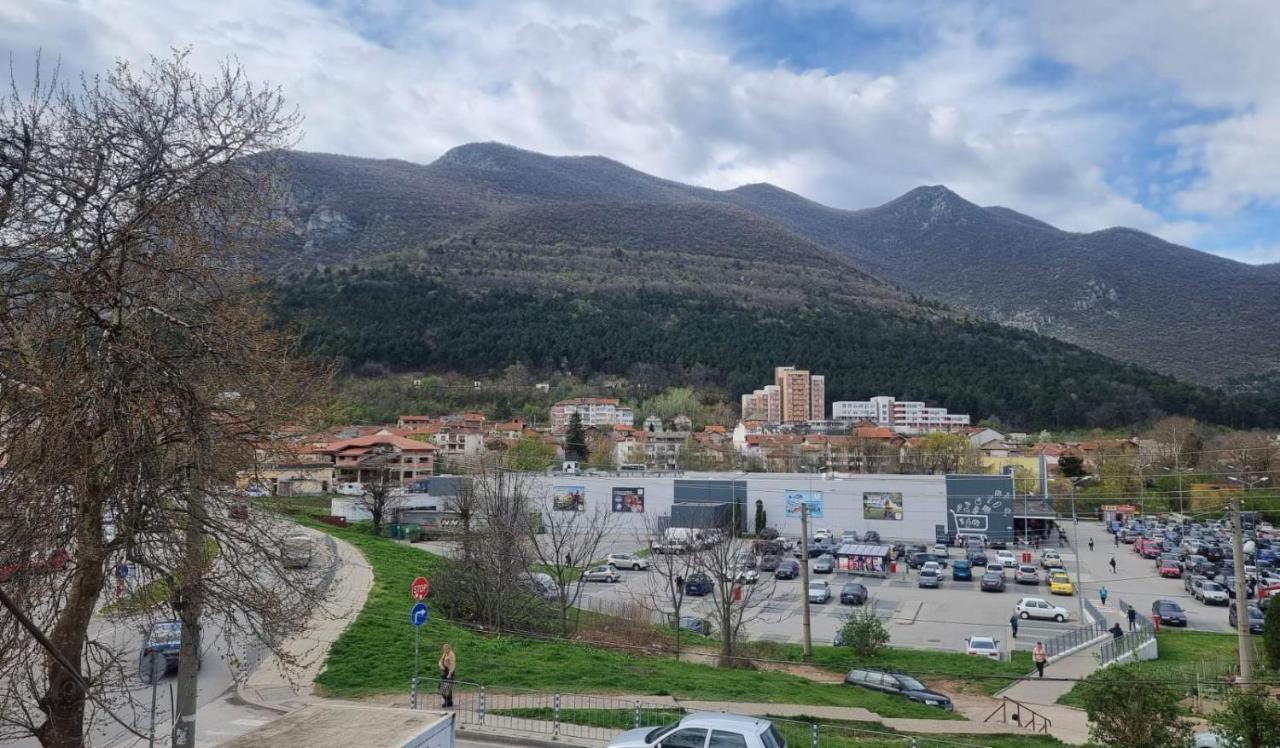 Vila Къща За Гости -Old Style Vratsa Exteriér fotografie